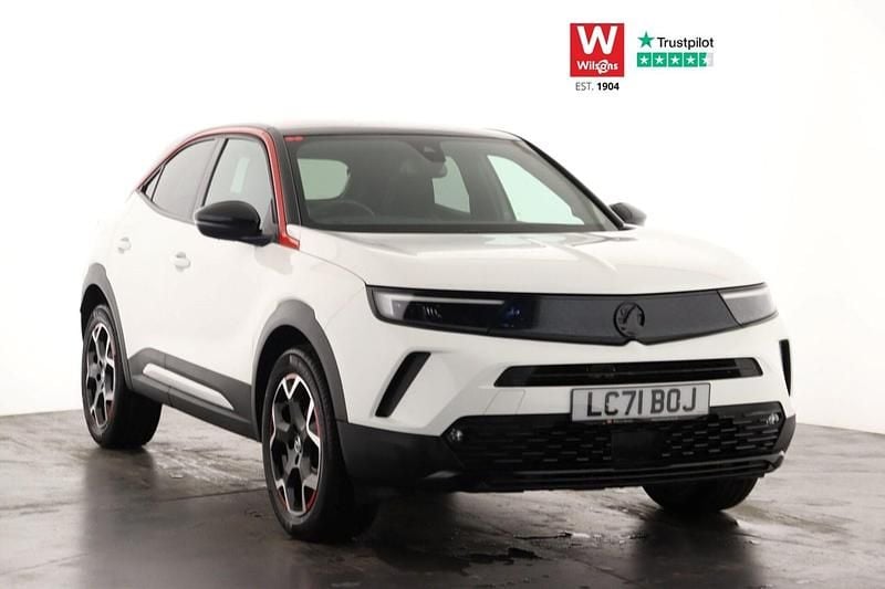 White Used 2021 Vauxhall Mokka SRi SUV | £15,299 (Fair price) - Image 1/4