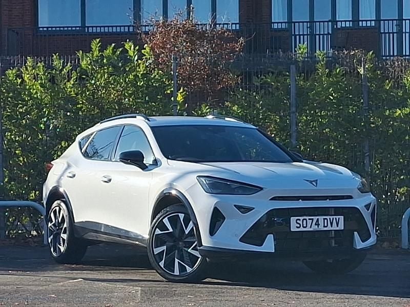 White New 2025 Cupra Formentor SUV | £29,998 (Fair price) - Image 1/4