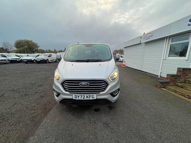 Used Ford Tourneo Custom Titanium 130 HP (95 kW) 2022 Silver Van
