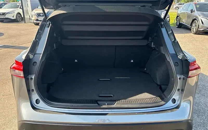 Used Nissan Qashqai N-Connecta 190 HP (139 kW) 2023 Grey SUV