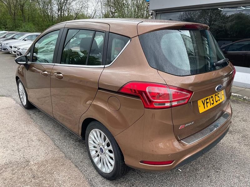 Used Ford B-MAX Titanium 100 HP (73 kW) 2013 Gold MPV