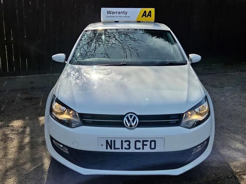 Used VW Polo Match 60 HP (44 kW) 2013 White Hatchback