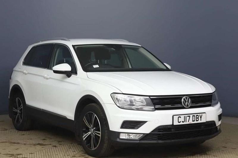 Used VW Tiguan SE 150 HP (110 kW) 2017 White SUV