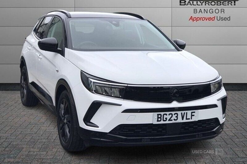 White Used 2023 Vauxhall Grandland X GS Line SUV | £18,950 (Fair price) - Image 1/1
