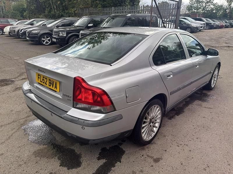 Used Volvo S60 SE 130 HP (95 kW) 2002 Silver Sedan