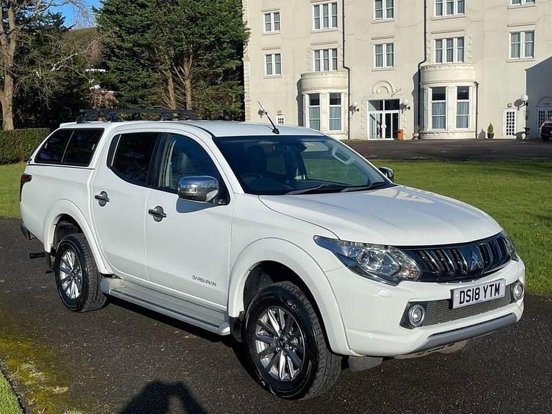 Used Mitsubishi L200 2018 White Pickup