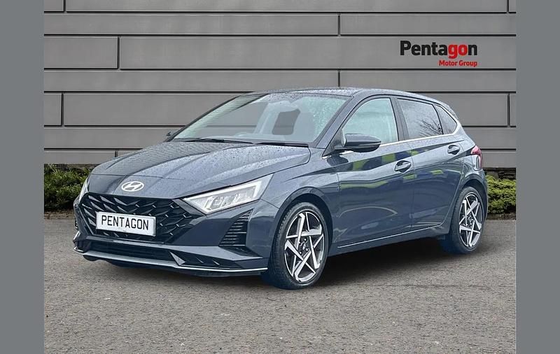 Used Hyundai i20 Premium 99 HP (72 kW) 2023 Grey Hatchback
