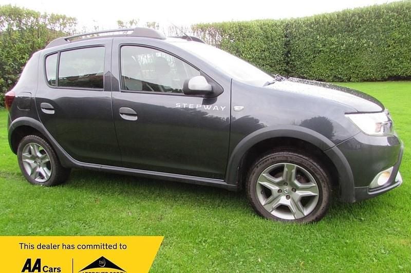 Used 2018 Dacia Sandero Comfort | £7,999 (Fair price) - Image 1/1