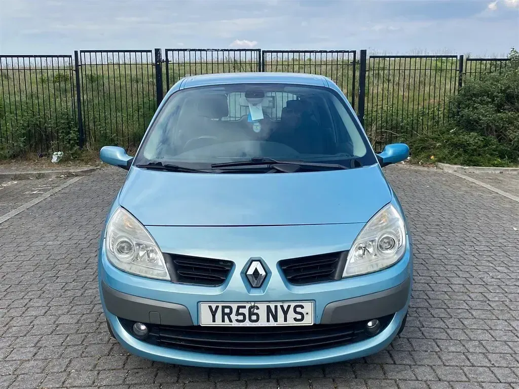 Used Renault Scénic II Dynamique 2006 Blue MPV