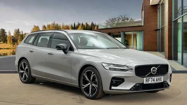 Used 2025 Volvo V60 Plus Estate | £32,000 (Fair price) - Image 1/4