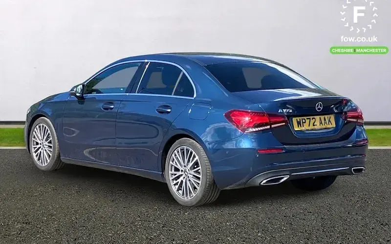 Used Mercedes A180 Active 136 HP (100 kW) 2022 Blue Sedan