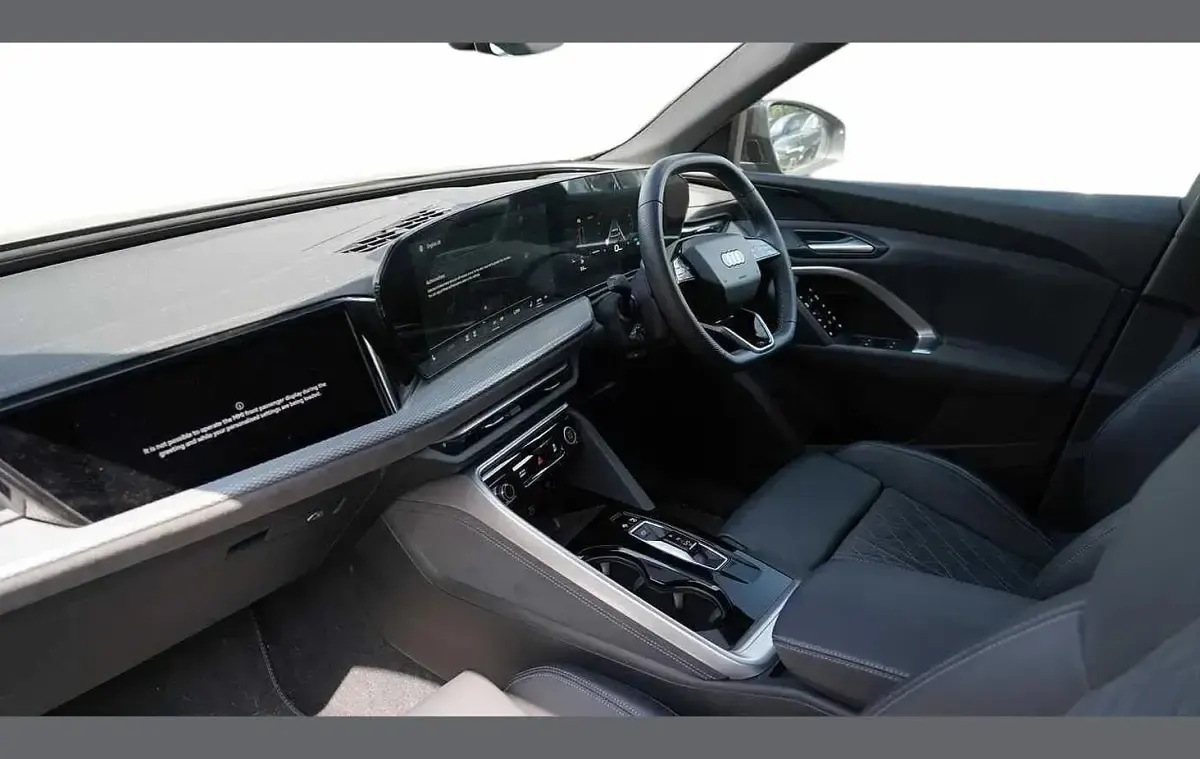 Used Audi Q5 Advanced 200 HP (147 kW) 2025 Black SUV