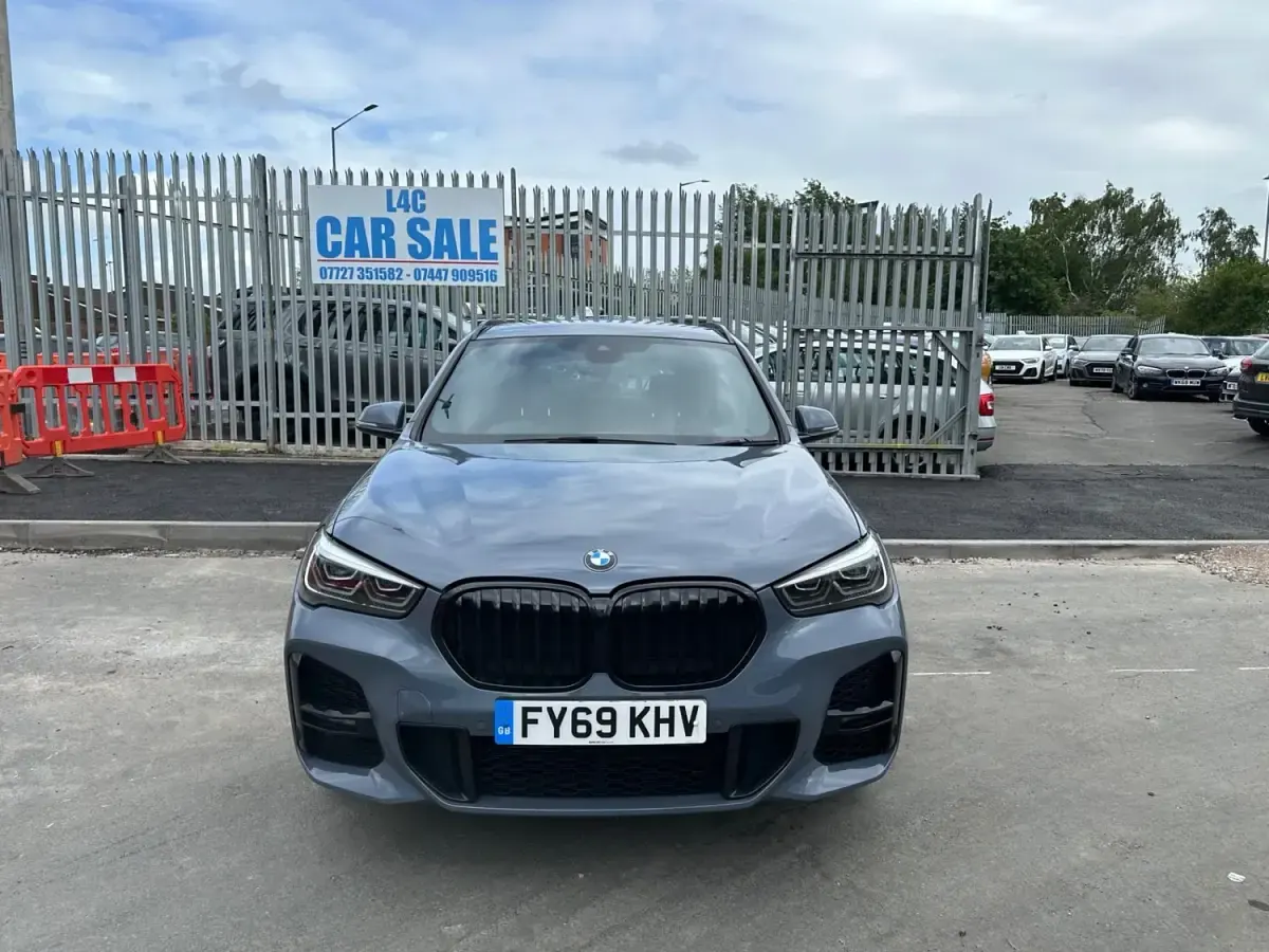 Usado BMW X1 M Sport 192 CV (141 kW) 2019 Gris SUV