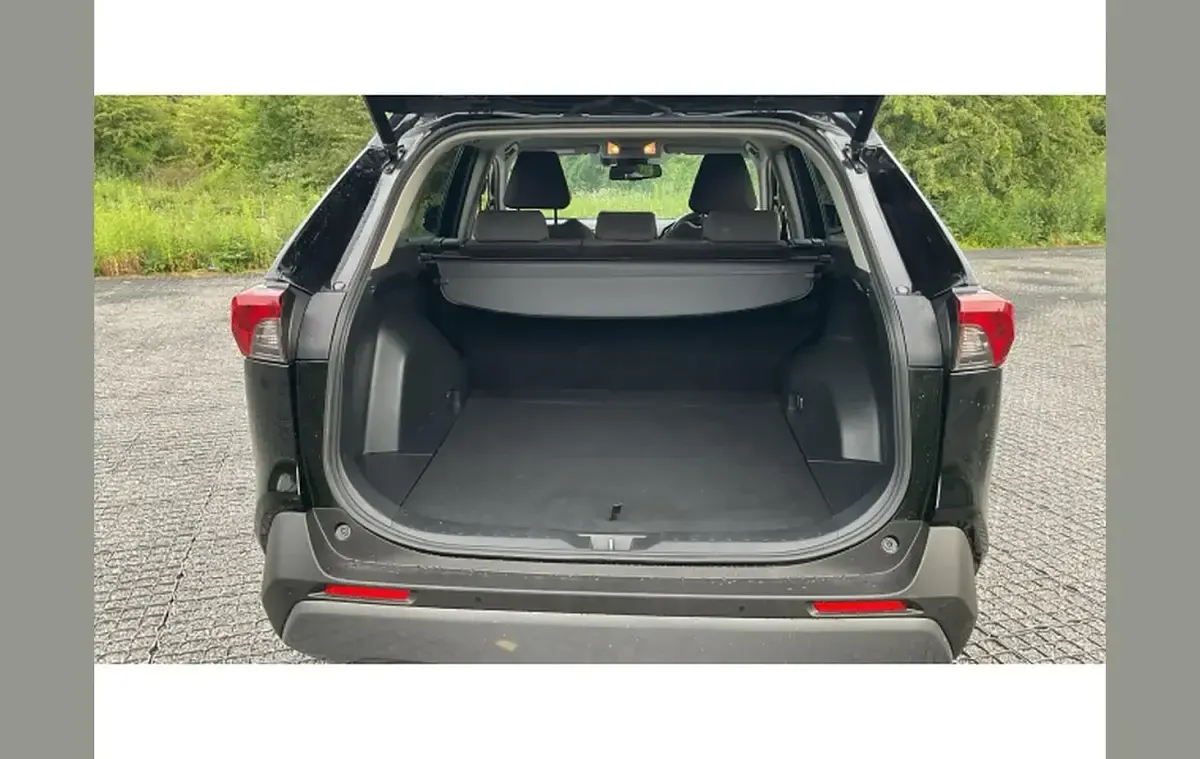 Used Toyota RAV4 Hybrid Design 222 HP (163 kW) 2020 Black SUV