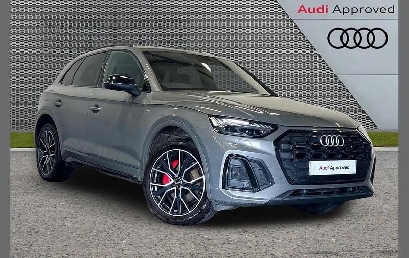 Used Audi Q5 Comfort 200 HP (147 kW) 2023 Grey SUV