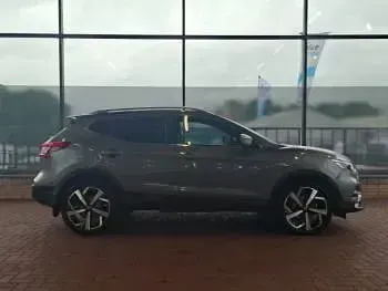Used Nissan Qashqai Tekna+ 110 HP (80 kW) 2018 Grey SUV