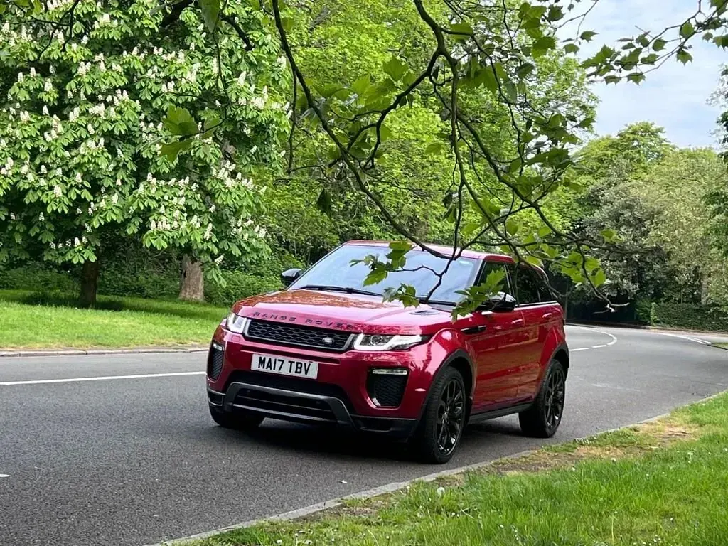 Usado Land Rover Range Rover evoque HSE Dynamic 180 CV (132 kW) 2017 Rojo Familiar
