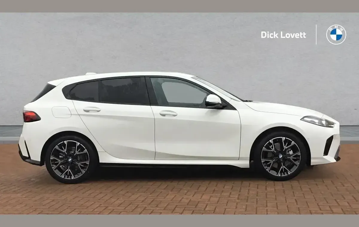 Used BMW 120 M Sport 154 HP (113 kW) 2026 White Hatchback