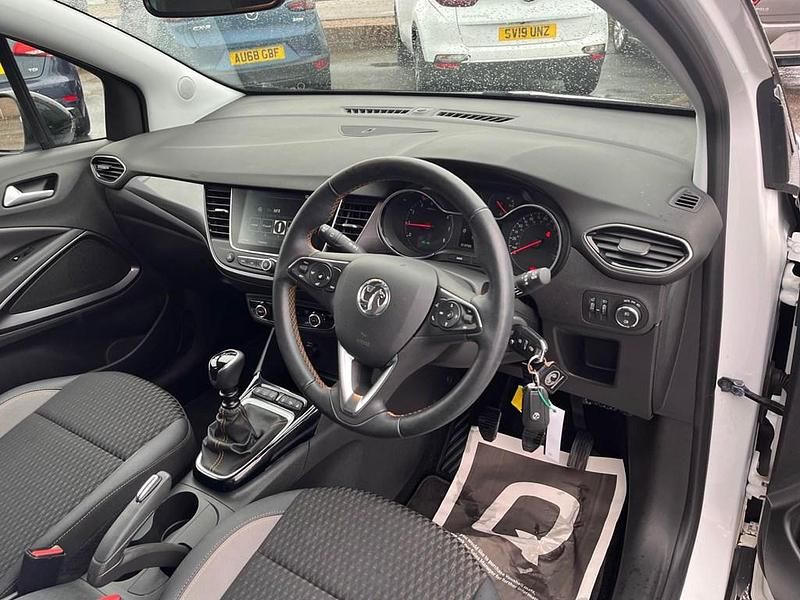 Used Vauxhall Crossland X Elite 130 HP (95 kW) 2020 Summit white SUV