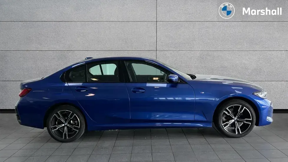 Used BMW 330e M Sport 292 HP (214 kW) 2025 Portimao blue