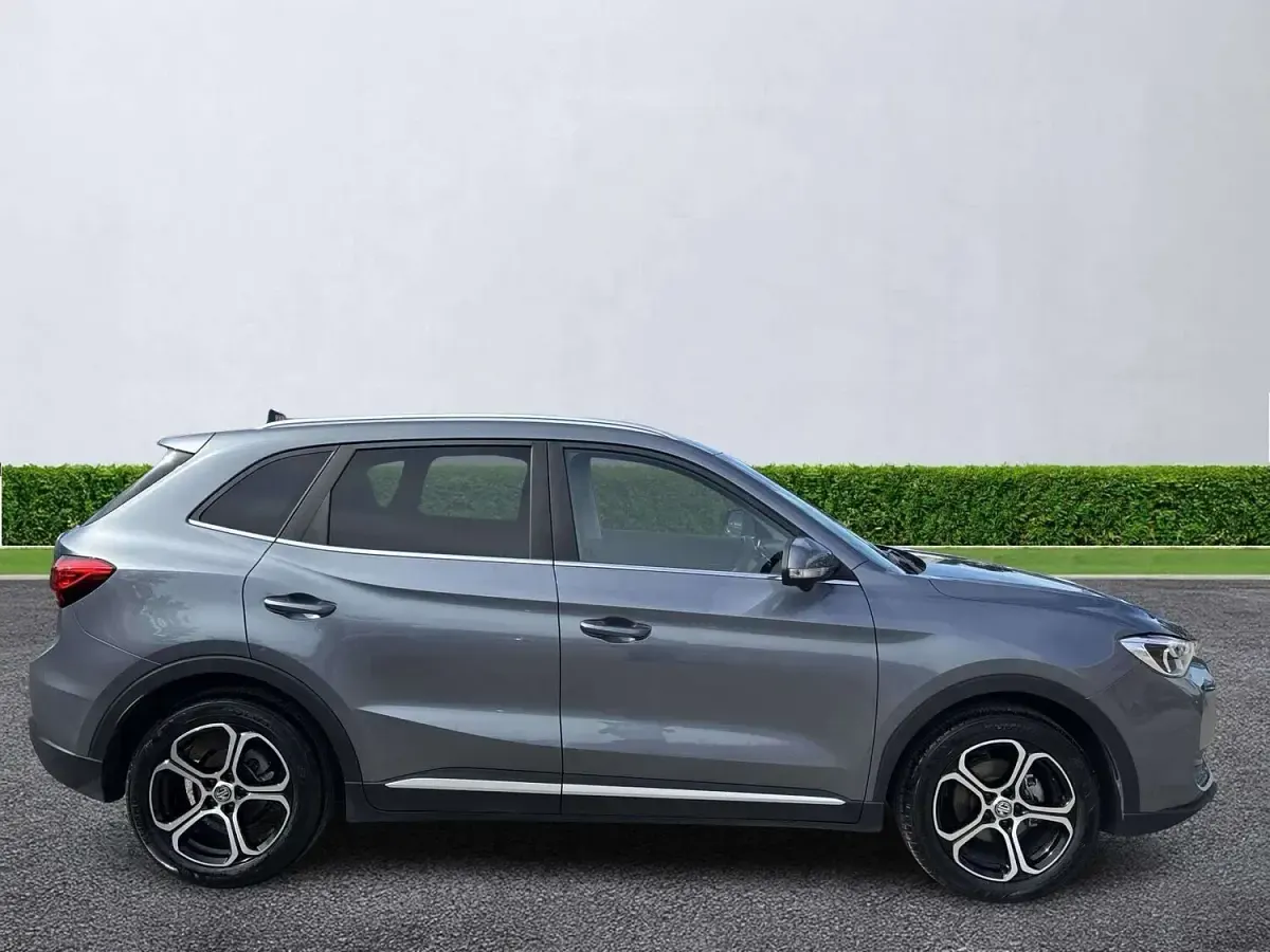 Used MG ZS SE 116 HP (85 kW) 2026 Grey SUV
