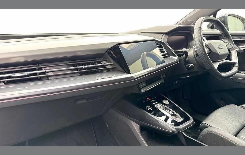 Used Audi Q4 e-tron Comfort 219 kW (299 HP) 2023 Blue SUV