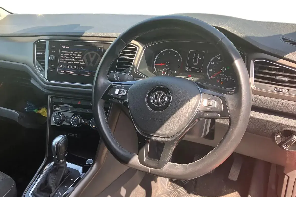 Used VW T-Roc Design 150 HP (110 kW) 2019 Red SUV
