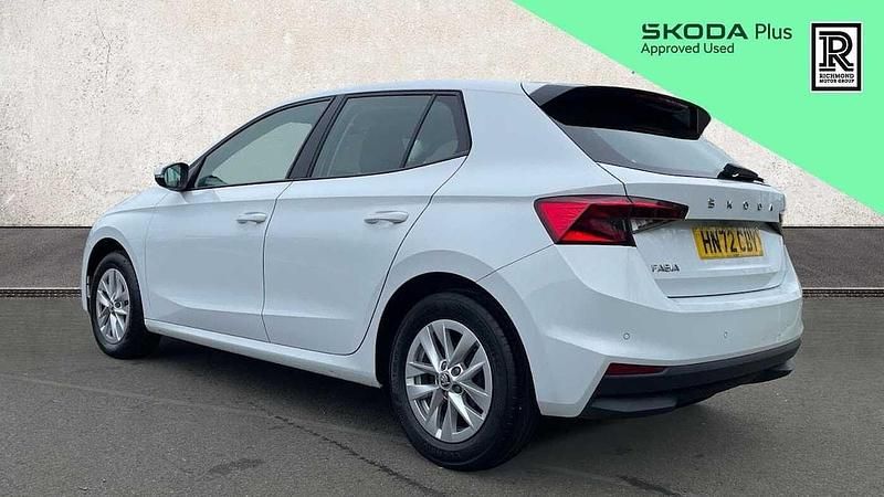 Used Skoda Fabia Comfort 95 HP (69 kW) 2023 White Hatchback