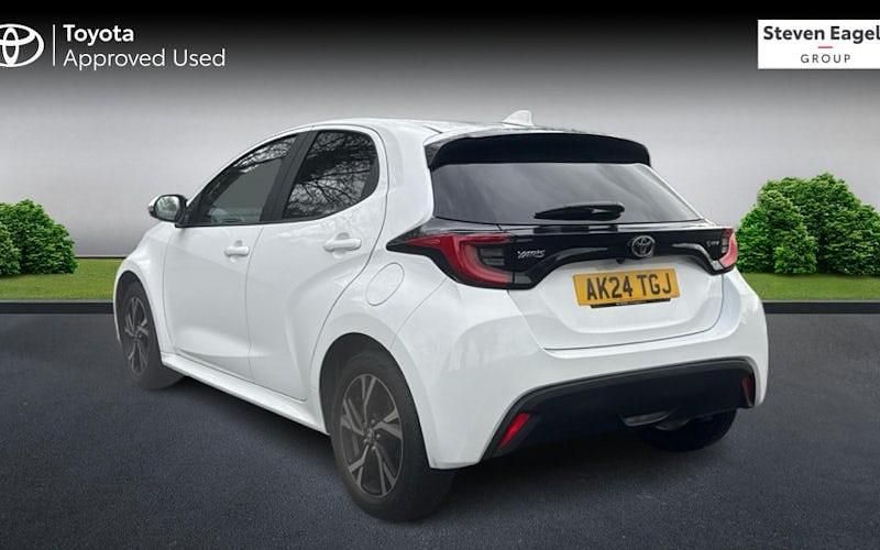 Used Toyota Yaris Hybrid Design 116 HP (85 kW) 2026 Hatchback