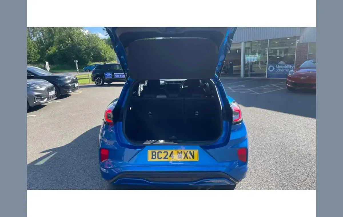 Used Ford Puma ST-Line 123 HP (90 kW) 2024 Blue SUV