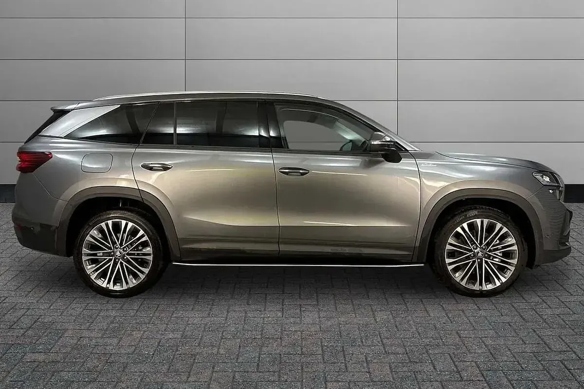 New Skoda Kodiaq LAURIN & KLEMENT 190 HP (139 kW) 2026 Graphite grey metallic SUV