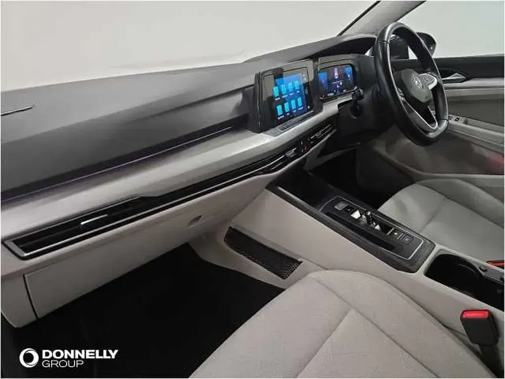 Used VW Golf VIII 115 HP (84 kW) 2022