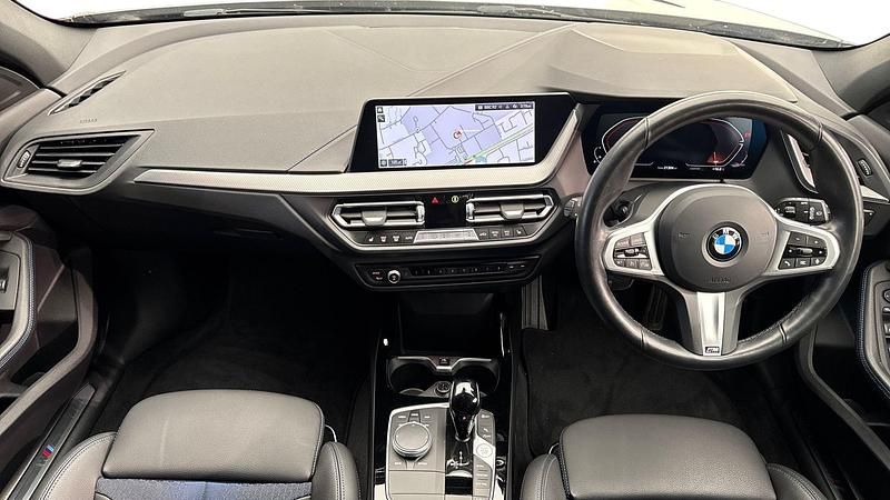 Used BMW 118 M Sport 134 HP (98 kW) 2023 Black Hatchback