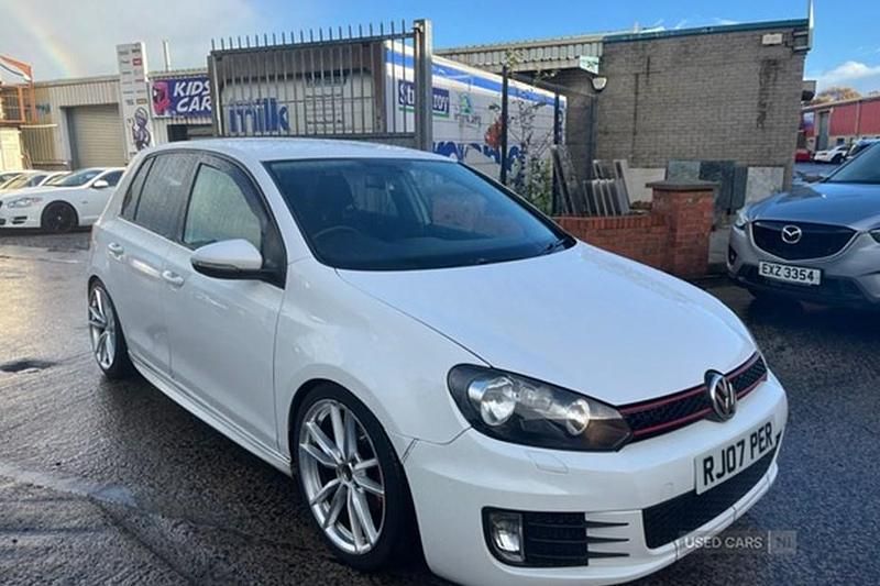White Used 2009 VW Golf VI SE Hatchback | £2,450 (Expensive) - Image 1/1