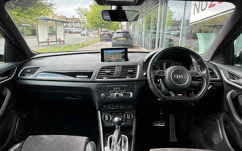 Usado Audi Q3 Black Edition 179 HP (131 kW) 2018 SUV