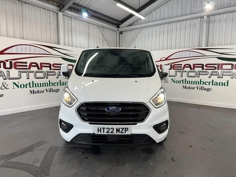 Used Ford Transit Custom Limited 130 HP (95 kW) 2022 White Van