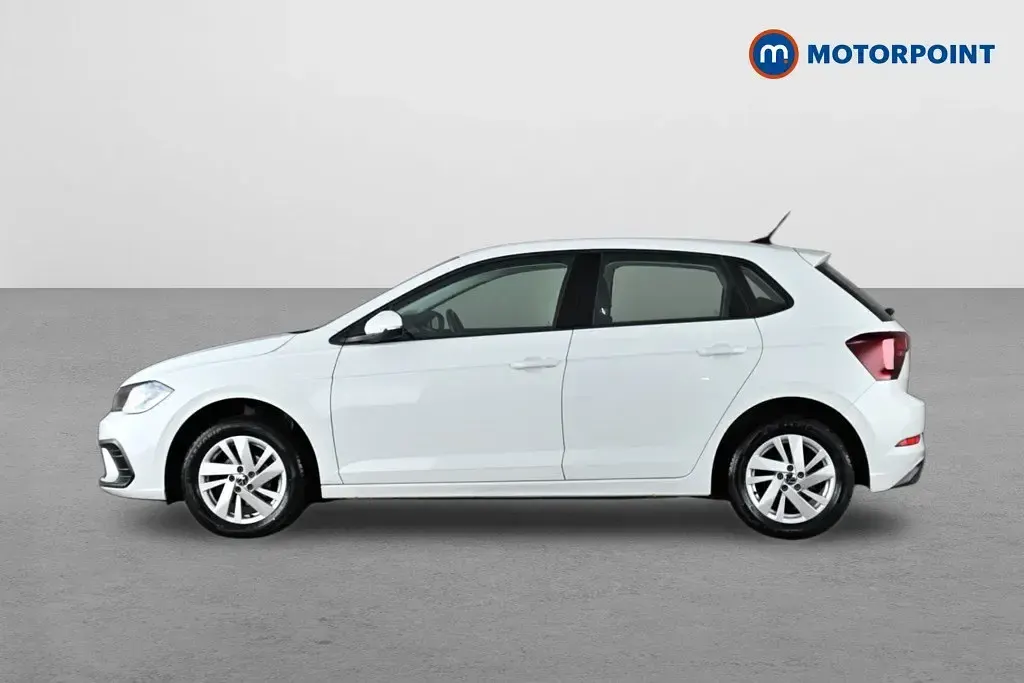 Begagnad VW Polo Life 2021 Vit Halvkombi