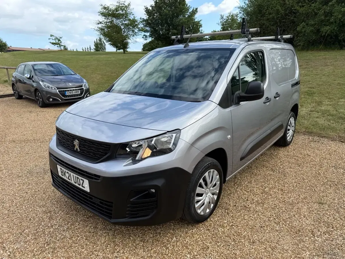 Used Peugeot Partner 2021 Grey MPV
