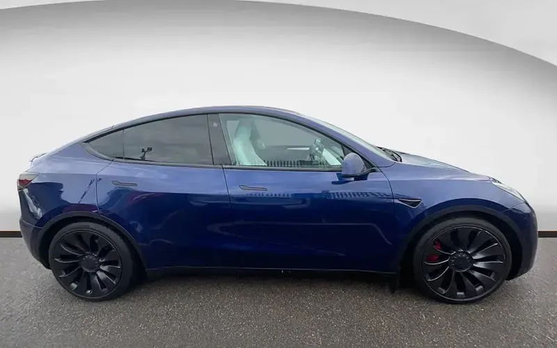 Used Tesla Model Y Performance 392 kW (534 HP) 2023 Blue SUV