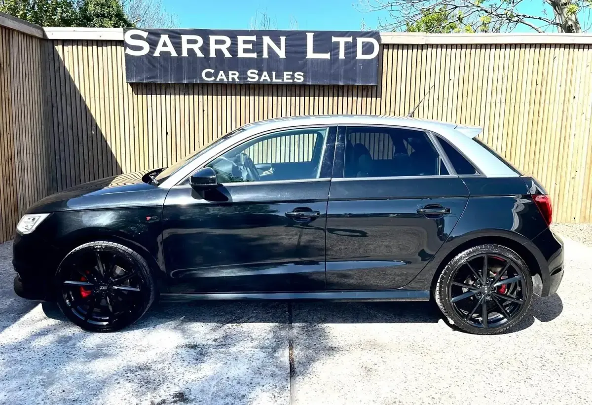 Usado Audi A1 Black Edition 116 CV (85 kW) 2017 Negro Utilitario