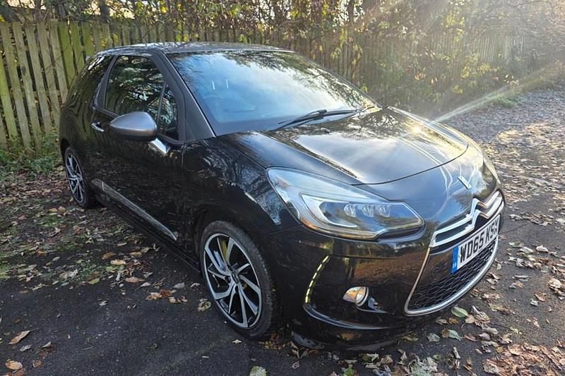 Used DS Automobiles DS3 DSport 120 HP (88 kW) 2015 Black Hatchback
