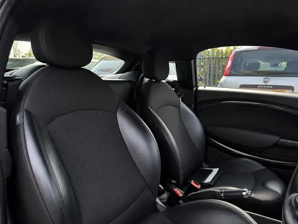 Usado Mini Cooper S Coupé 184 HP (135 kW) 2015 Vermelho Coupé