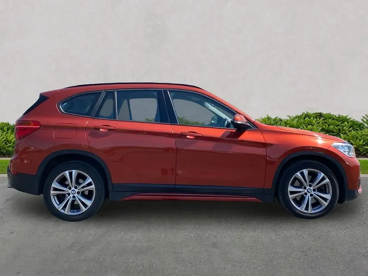 Used BMW X1 Sport Line 2018 Orange SUV