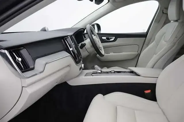 Usado Volvo XC60 Ultimate 247 HP (181 kW) 2024 SUV