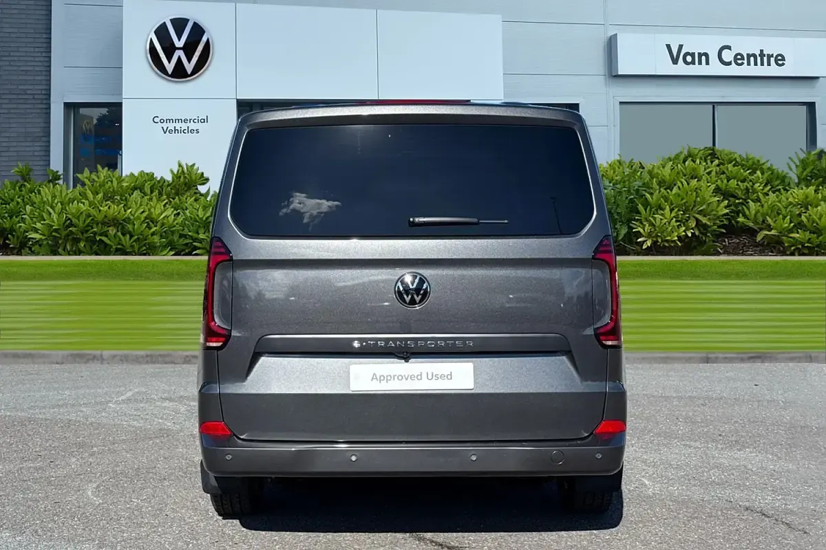 New VW T7 Pro 160 kW (218 HP) 2025 Grey Van
