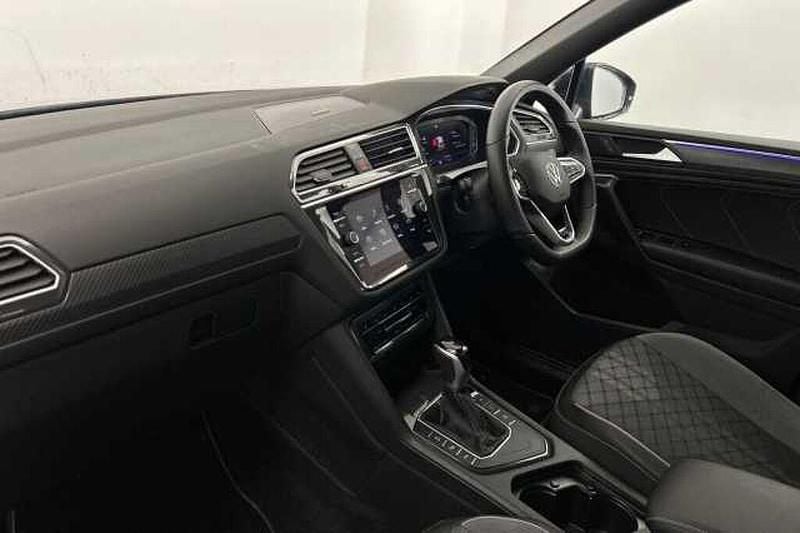 Used VW Tiguan Allspace R-line 150 HP (110 kW) 2024 Blue SUV