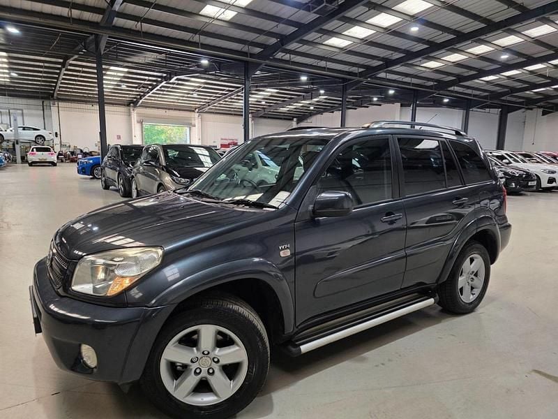 Grey Used 2005 Toyota RAV4 SUV | £1,980 (Super price) - Image 1/4