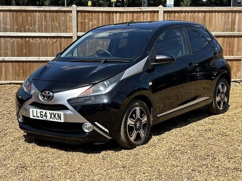Black Used 2014 Toyota Aygo X-clusiv Hatchback | £7,800 (Fair price) - Image 1/4