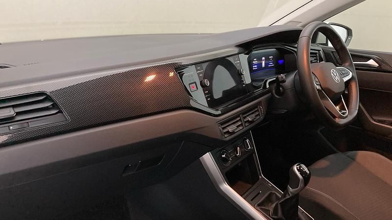 Used VW Polo Life 95 HP (69 kW) 2023 Grey Hatchback