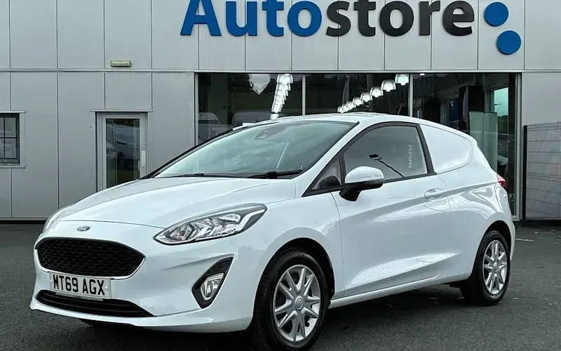 Used Ford Fiesta 86 HP (63 kW) 2019 Hatchback